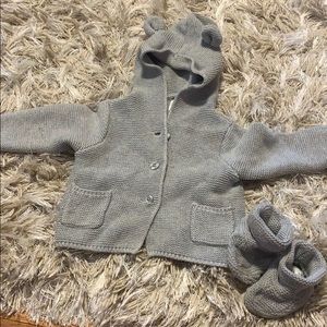 Gap Knitted hoodie and shoes to match